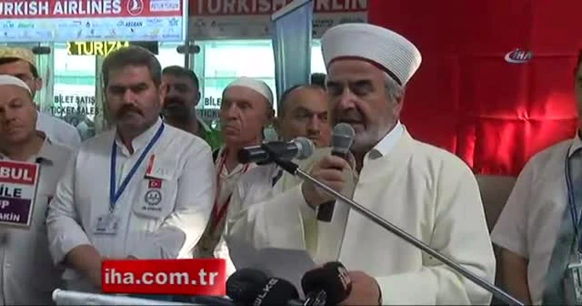 İlk hac kafilesi uğurlandı; duygusal anlar yaşandı