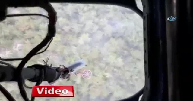 Teröristlerin çıkardığı orman yangını sürüyor