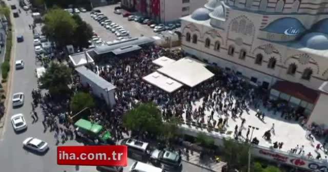 Vatan Şaşmaz’ın cenaze töreni havadan görüntülendi