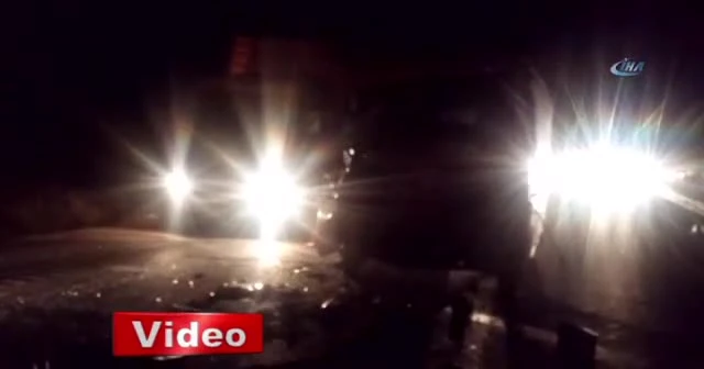 Manisa’da minibüs tıra arkadan çarptı; 16 yaralı