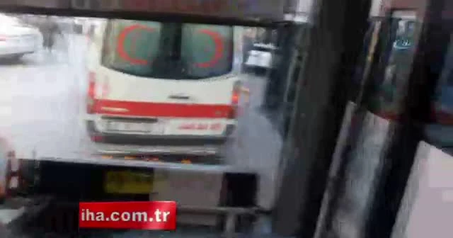 Bayılan genç kız halk otobüsüyle hastaneye yetiştirildi