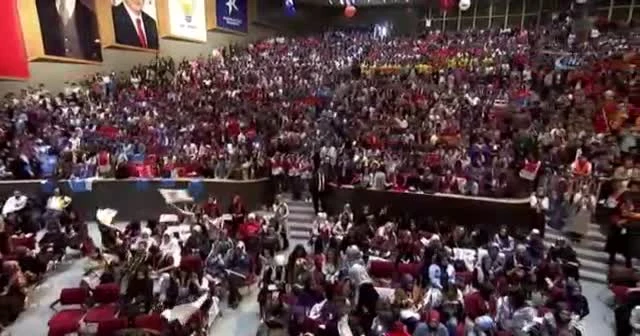 Cumhurbaşkanı Erdoğan'dan gençlere net mesaj