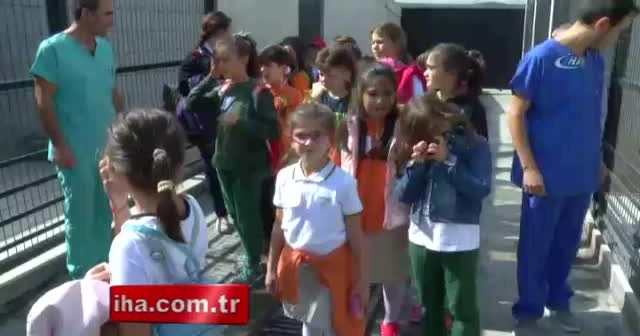 Minik öğrencilerden anlamlı ziyaret