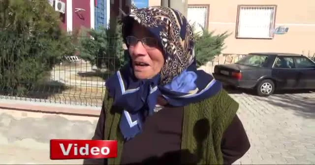 Bisikletli kapkaççı yaşlı kadının cüzdanını alarak kaçtı