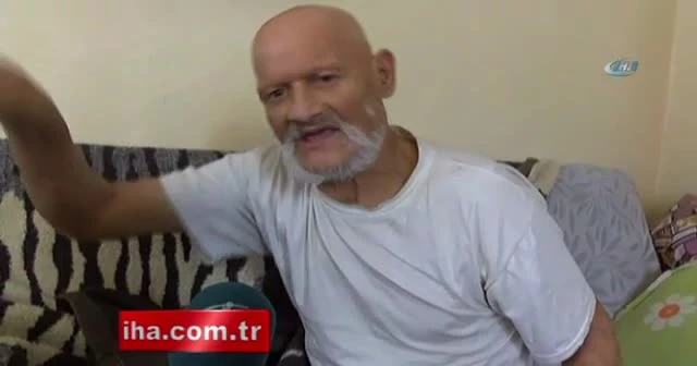 70 yaşındaki temizlik işçisi yolu süpürürken az daha canından oluyordu