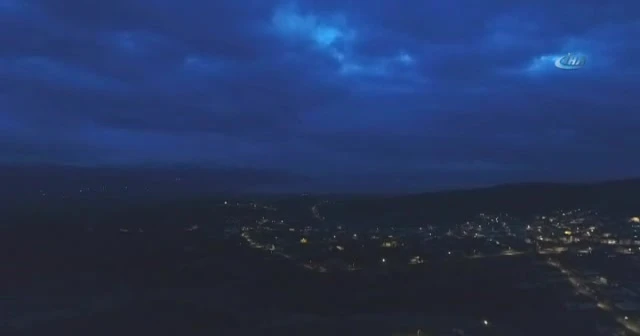 Askeri uçağın düştüğü yer havadan görüntülendi