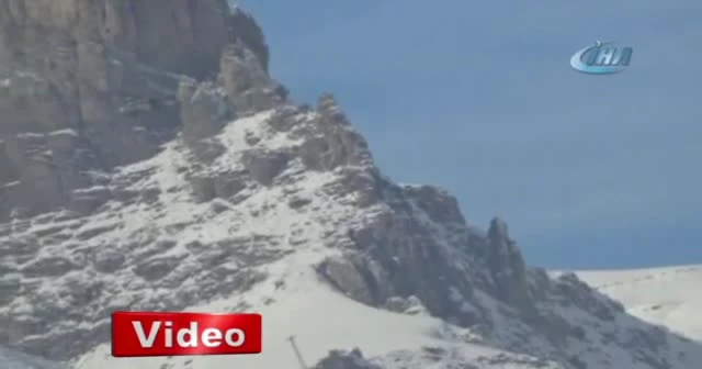 Askeri üs bölgesine havanlı saldırı: 3 yaralı