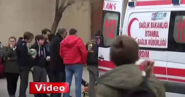 Bahçelievler'de öğrencilerin kavgası kanlı bitti: 1 yaralı