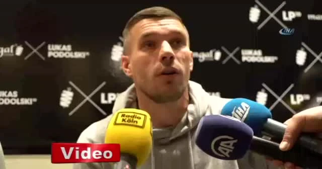 Galatasaraylı eski futbolcu Lukas Podolski dönerci açtı