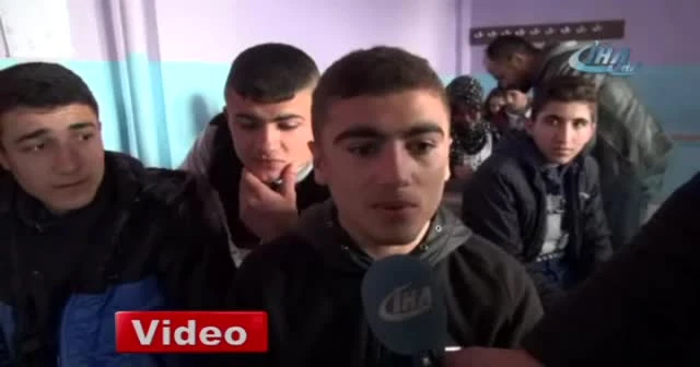 Şehit Aybüke öğretmenin öğrencileri karne aldı