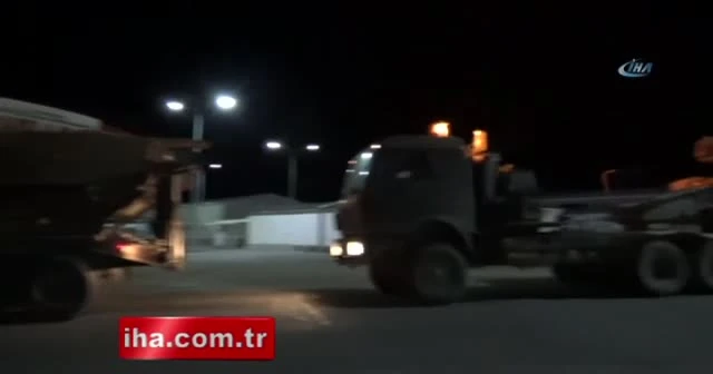 Türk tankları Suriye’ye geçiyor