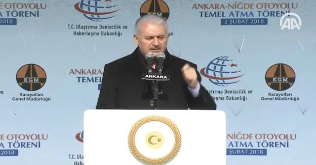 Başbakan, Ankara-Niğde Otoyolu'nun Gölbaşı'ndaki temel atma törenine katıldı