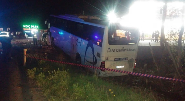 Çorum'da yolcu otobüsü kaza yaptı