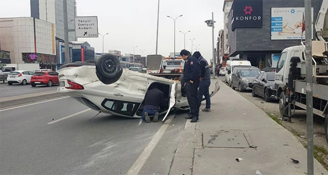 E-5'te takla atan araç yan yola uçtu