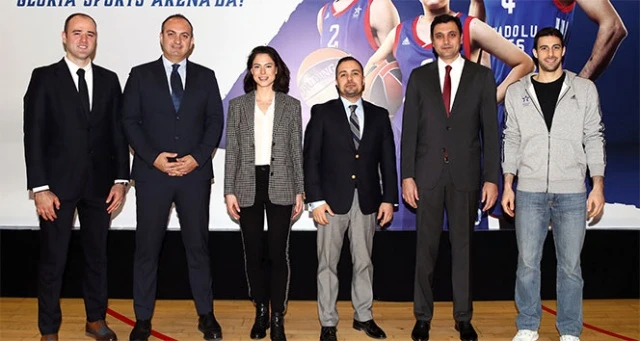 Elif Özdemir: 'Türkiye için başarılı basketbolcular yetiştirmek istiyoruz'