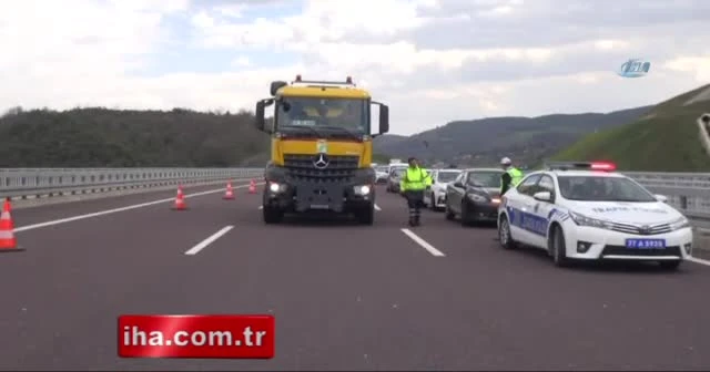 Kilometrelerce ters şeritten gitti, sonunda facia böyle yaşandı