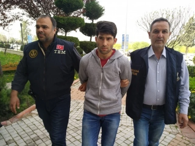 Türk bayrağına hakaret eden YPG'li tutuklandı