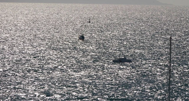 Kuşadası Körfezi'nde hareketli dakikalar