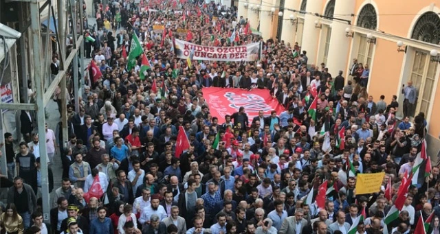 İstiklal Caddesi’nde ABD ve İsrail protestosu