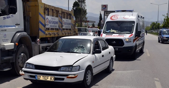 Kılıçdaroğlu’nun ziyaret ettiği fabrika önünde trafik kazası