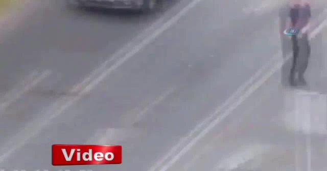 Ördek ailesine zabıta eskortu