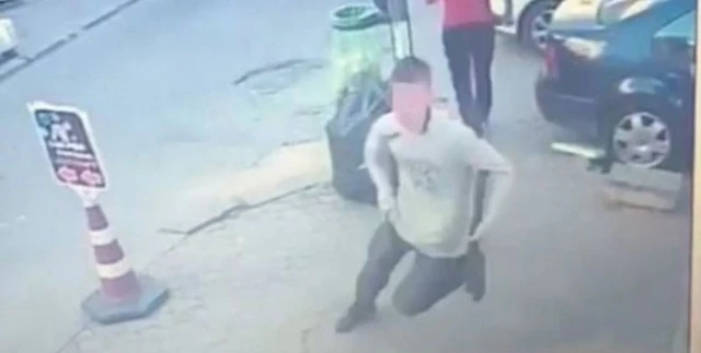 Başkent'te pompalı tüfekle dehşet saçan çocuğun kaçış anı kamerada