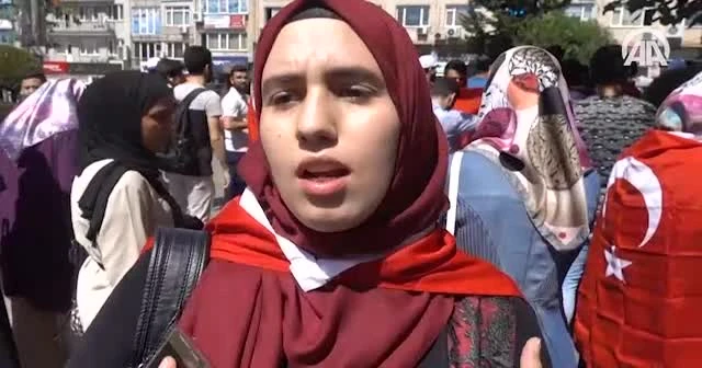 Iraklı öğrencilerden Türk lirasına destek
