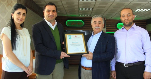 Erzurum Türkiye Dil ve Edebiyat Derneğinden Türkçe isimli işletmelere teşekkür belgesi