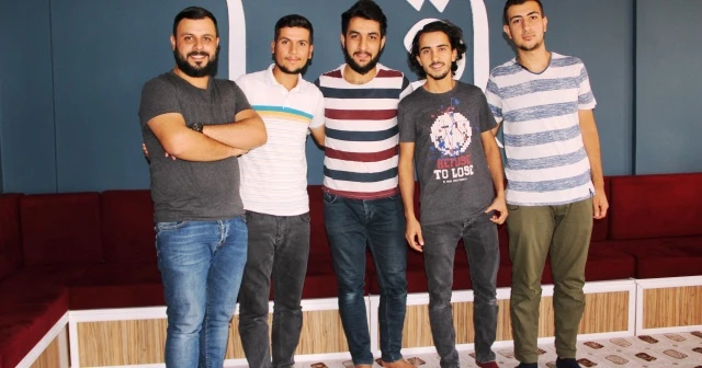 Üniversiteli gençlerden Suriyeli esnafa sosyal deney