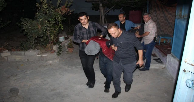 Yaşlı çiftin evine giren şüpheliler suçüstü yakalandı