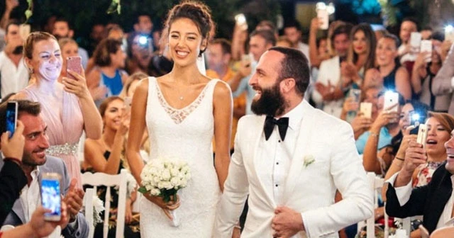 Arda Turan ve Berkay neden kavga etti? Özlem Ada Şahin kimdir?