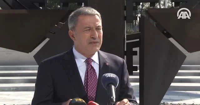 Hulusi Akar'dan terörle mücadelede kararlılık mesajı