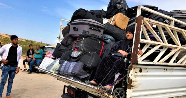 Savaştan kaçtığı Türkiye'ye valizlerin arasında geldi