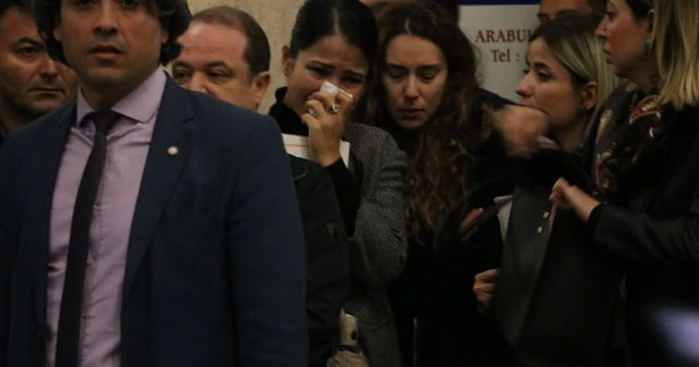 Balkondan düşerek hayatını kaybeden avukat son yolculuğuna uğurlandı