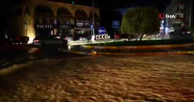 Kıbrıs'ı sel ve fırtına vurdu