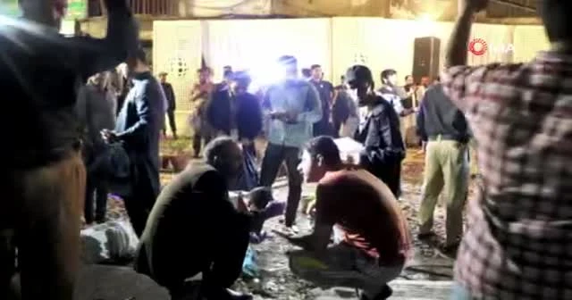 Pakistan'da Hz. Muhammed'i anma töreninde patlama