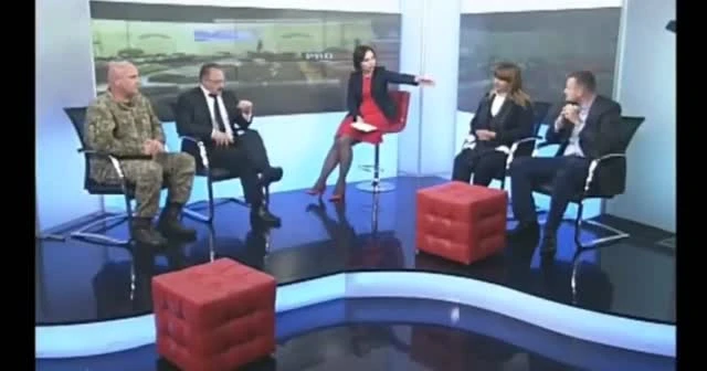 Ukrayna parlamento kanalında bir ilk: Vekiller canlı yayında kavga etti