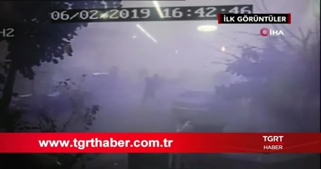 Binanın çökme anı kamerada