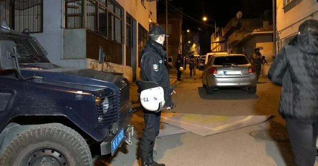 Bursa'da 4 bin polisle şafak operasyonu operasyonu