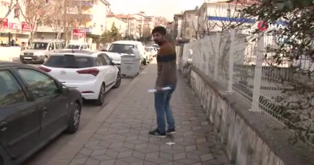 Kadın sürücü çarptığı aracın sürücüsünü tekme tokat dövdü