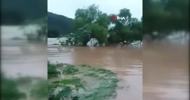 Bolivya’da şiddetli yağış sonucu 33 kişi hayatını kaybetti