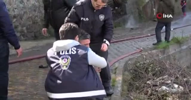 Kozlu’da yangında ev kullanılamaz hale geldi