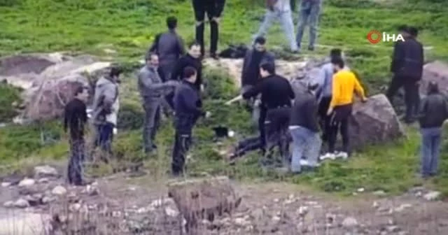 Polis, intihar etmek için nehre atlayan kadını kurtardı