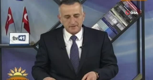 TV sunucusu, Taksim'deki ezan protestosuna canlı yayında ezan okuyarak tepki gösterdi