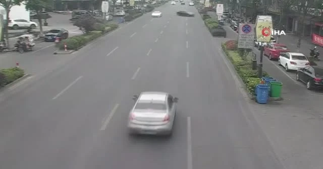 Emanet Ferrari’yle kaza yaptı