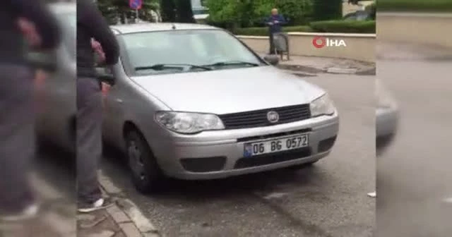 Esnaf kavgası sokağa taştı, tekme ve yumruklar havada uçuştu