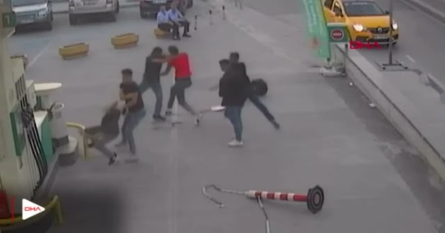 Esenyurt'ta laf atma kavgası kamerada