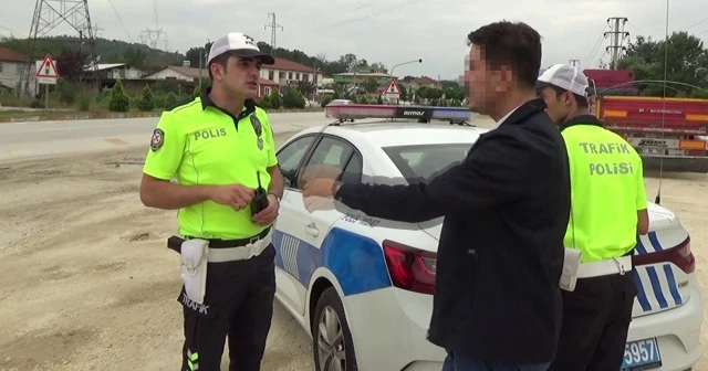 Aşırı hız yapan sürücüden akıllara zarar savunma
