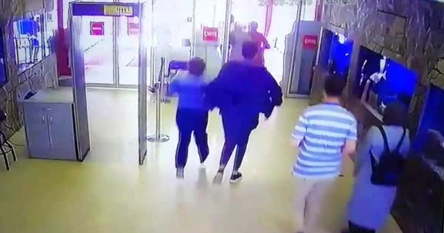 Vatandaşlar depreme alışveriş sırasında yakalandı