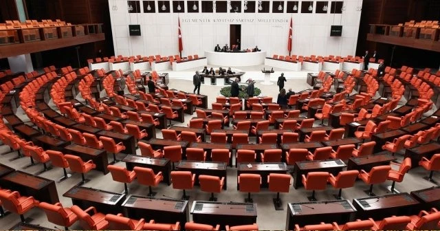 Ak Parti İnfaz Kanununda değişiklik için düğmeye bastı!